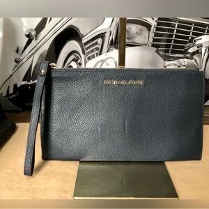 Michael Kors Clutch